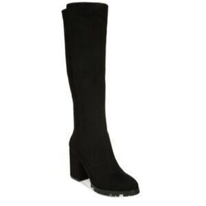 Size 9M Bar III Gypsee Boots